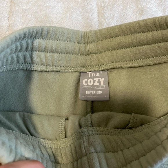 ARITZIA TNA COZY FLEECE BOYFRIEND SET - Picture 9 of 13